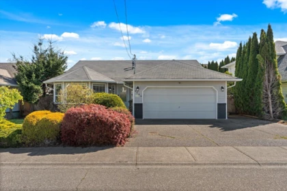 5648 Carter Road, Chilliwack, BC, Chilliwack — Single Family Residence for sale