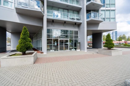 2002 13618 100 Avenue, Surrey, BC, Surrey — Apartment/Condo for sale