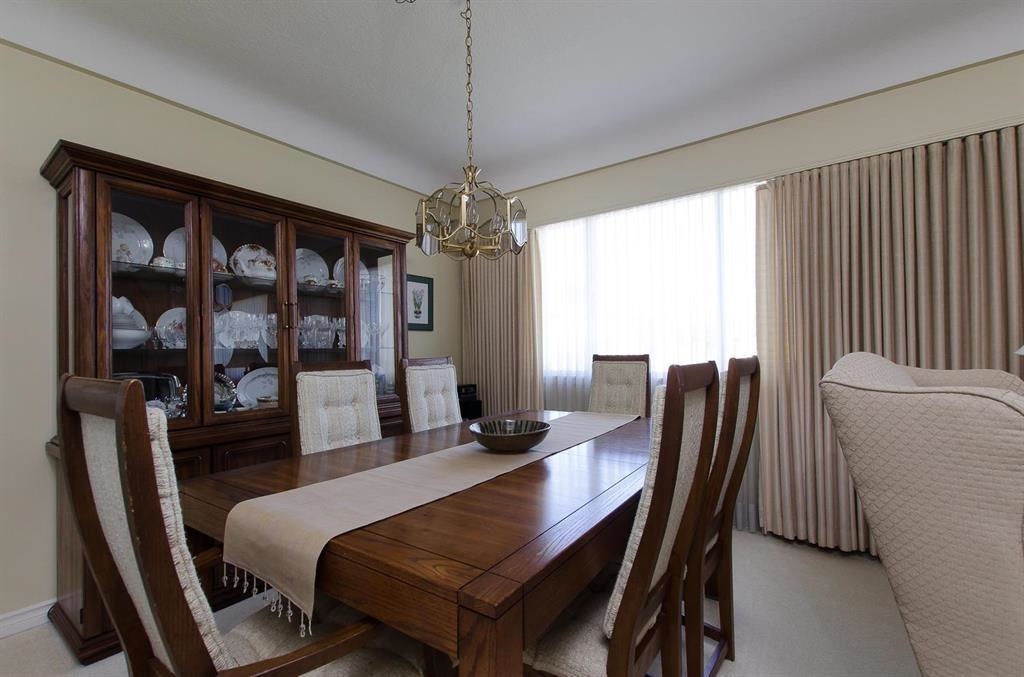 Dining Area Photo of 7400 Broadmoor Boulevard, Richmond, BC