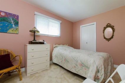 Walk-In Closet Photo of 7400 Broadmoor Boulevard, Richmond, BC