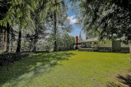 Hallway Photo of 10236 125 Street, Surrey, BC