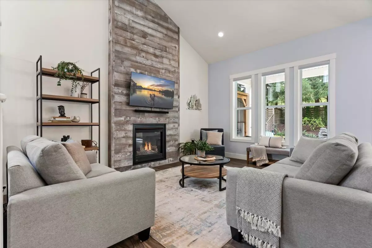 Family Room Photo of 31 1885 Columbia Valley Road, Lindell Beach, BC