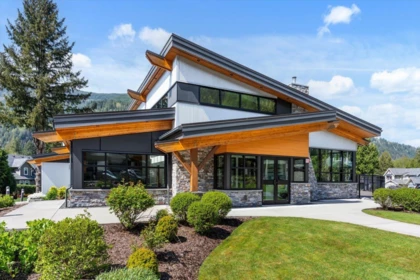 Garden / Landscaping Photo of 31 1885 Columbia Valley Road, Lindell Beach, BC