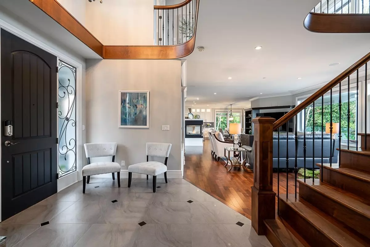 Family Room Photo of 1266 Everall Street, White Rock, BC