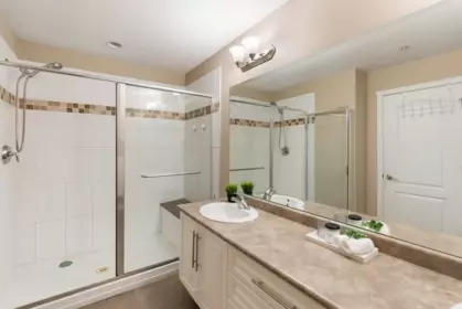 Powder Room Photo of 320 2628 Maple Street, Port Coquitlam, BC