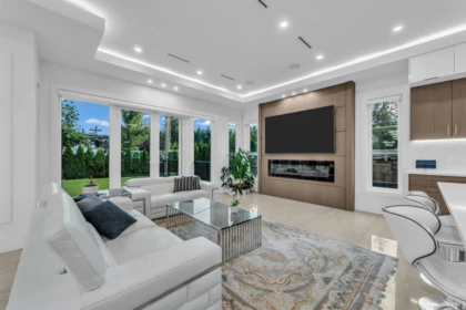 Hot Tub / Spa Photo of 929 Canyon Boulevard, North Vancouver, BC