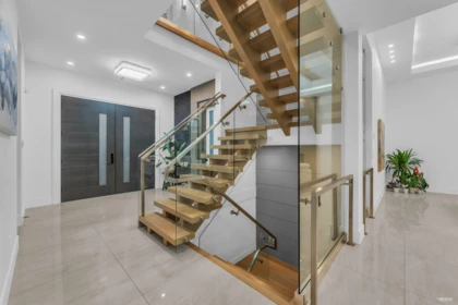 Kitchen Photo of 929 Canyon Boulevard, North Vancouver, BC