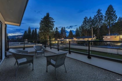 Loft / Bonus Room Photo of 929 Canyon Boulevard, North Vancouver, BC