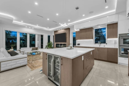 Pantry Photo of 929 Canyon Boulevard, North Vancouver, BC