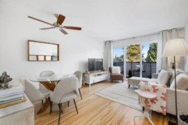 303 2125 W 2nd Avenue, Vancouver, BC