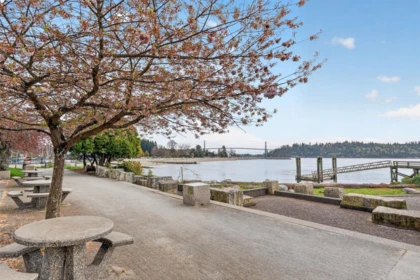 Outdoor Patio Photo of 621 14th Street, West Vancouver, BC
