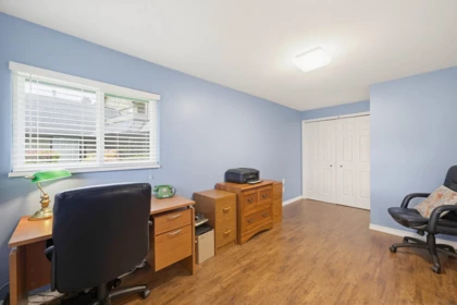 Entry Foyer Photo of 4593 65a Street, Delta, BC