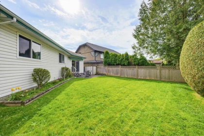 Front Yard Photo of 4593 65a Street, Delta, BC