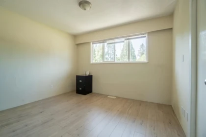 Primary Bedroom Photo of 2930 Sefton Street, Port Coquitlam, BC