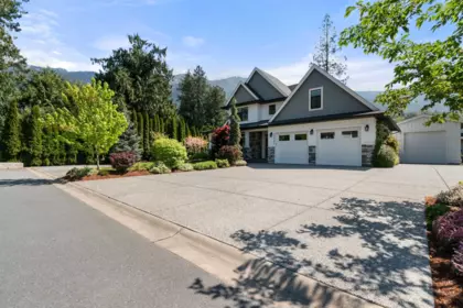 52702 Rosestone Place, Chilliwack, BC, Chilliwack — Single Family Residence for sale