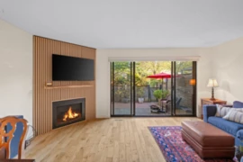 81 1930 Cedar Village Crescent, North Vancouver, BC