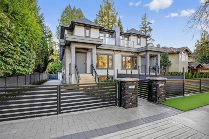 Staircase Photo of 3546 W 35th Avenue, Vancouver, BC