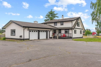 Front Yard Photo of 213 240 Street, Langley, BC