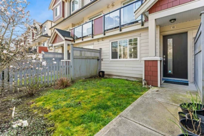11 13898 64 Avenue, Surrey, BC, Surrey — Townhouse for sale