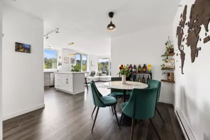 Breakfast Nook Photo of 1101 651 Nootka Way, Port Moody, BC