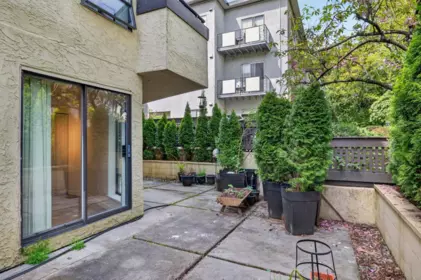 Breakfast Nook Photo of 101 8645 Osler Street, Vancouver, BC