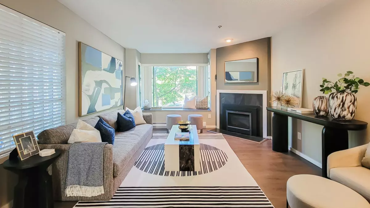 Living Room Photo of 3167 Laurel Street, Vancouver, BC