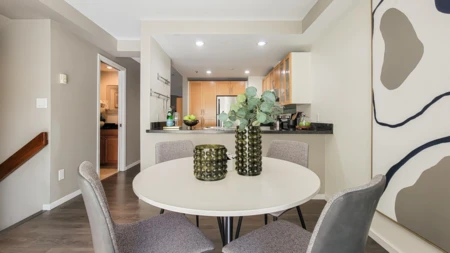 Breakfast Nook Photo of 3167 Laurel Street, Vancouver, BC
