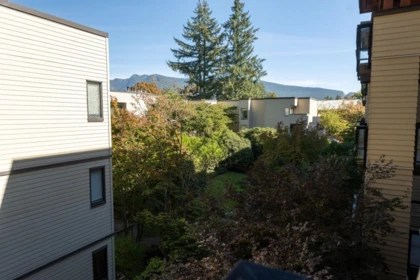 Mudroom Photo of 312 3205 Mountain Highway, North Vancouver, BC
