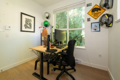 Office / Den Photo of 312 3205 Mountain Highway, North Vancouver, BC