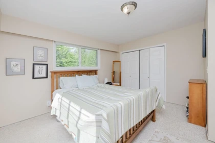 Guest Bathroom Photo of 710 Gibsons Way, Gibsons, BC