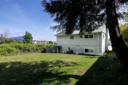Laundry Room Photo of 710 Gibsons Way, Gibsons, BC