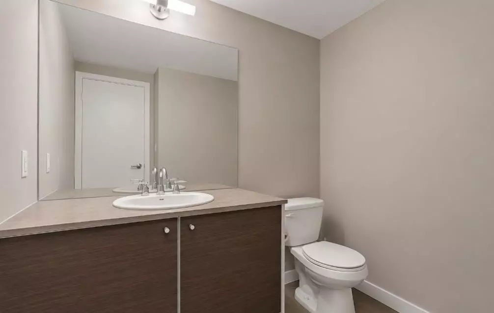 Family Room Photo of 3303 9981 Whalley Boulevard, Surrey, BC