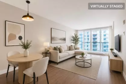 Kitchen Island Photo of 3303 9981 Whalley Boulevard, Surrey, BC