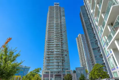 3303 9981 Whalley Boulevard, Surrey, BC, Surrey — Apartment/Condo for sale
