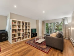 305 1611 E 3rd Avenue, Vancouver, BC