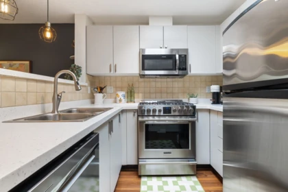 Loft / Bonus Room Photo of 404 2741 E Hastings Street, Vancouver, BC