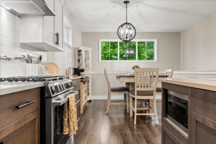 Breakfast Nook Photo of 7377 Ramsay Place, Chilliwack, BC