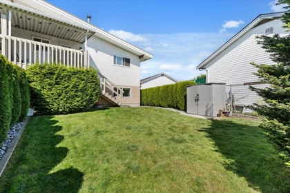 Neighborhood Park Photo Near 46675 Andrews Avenue, Chilliwack, BC