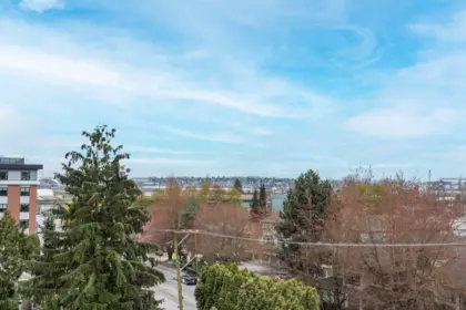 Hot Tub / Spa Photo of 311 342 Mountain Highway, North Vancouver, BC