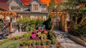 2373 W 7th Avenue, Vancouver, BC