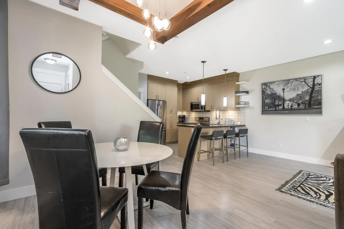 Dining Area Photo of 24 7298 199a Street, Langley, BC