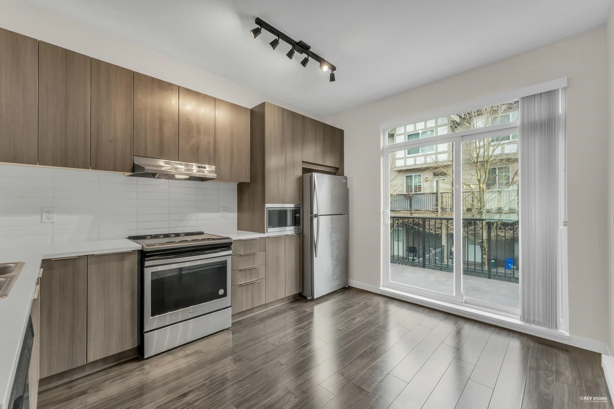 Dining Area Photo of 25 30930 Westridge Place, Abbotsford, BC