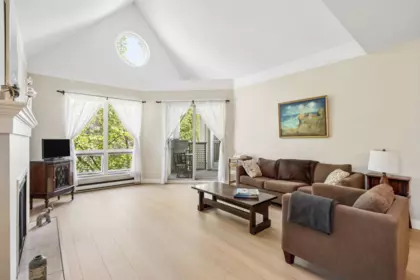 305 7459 Moffatt Road, Richmond, BC, Richmond — Apartment/Condo for sale