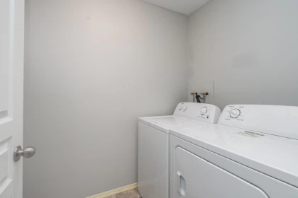 Hallway Photo of 209 33480 George Ferguson Way, Abbotsford, BC
