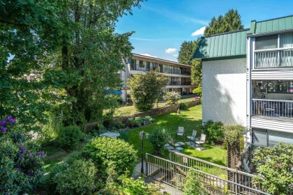Staircase Photo of 209 33480 George Ferguson Way, Abbotsford, BC