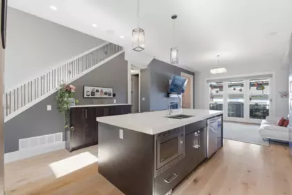 Breakfast Nook Photo of 15871 28 Avenue, Surrey, BC
