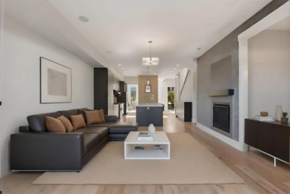 15871 28 Avenue, Surrey, BC, Surrey — Single Family Residence for sale