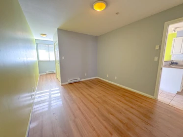 Bedroom 3 Photo of 311 5555 Victoria Drive, Vancouver, BC