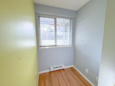 Guest Bathroom Photo of 311 5555 Victoria Drive, Vancouver, BC