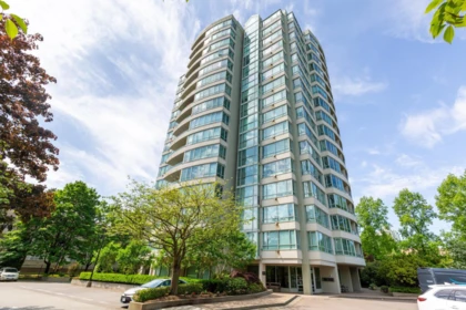 905 15030 101 Avenue, Surrey, BC, Surrey — Apartment/Condo for sale